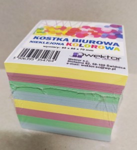 KOSTKA KOLOR NIEKLEJONA 85X85