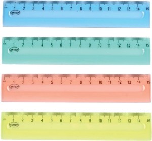 LINIJKA 15CM.CENTRUM