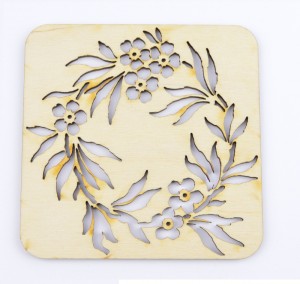 PODKLADKA POD KUBEK AŻUR WIENIEC 95MM